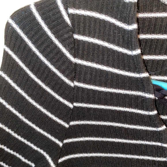 Urban Outfitters Long Sleeve Shirt S - Picture 3 of 7